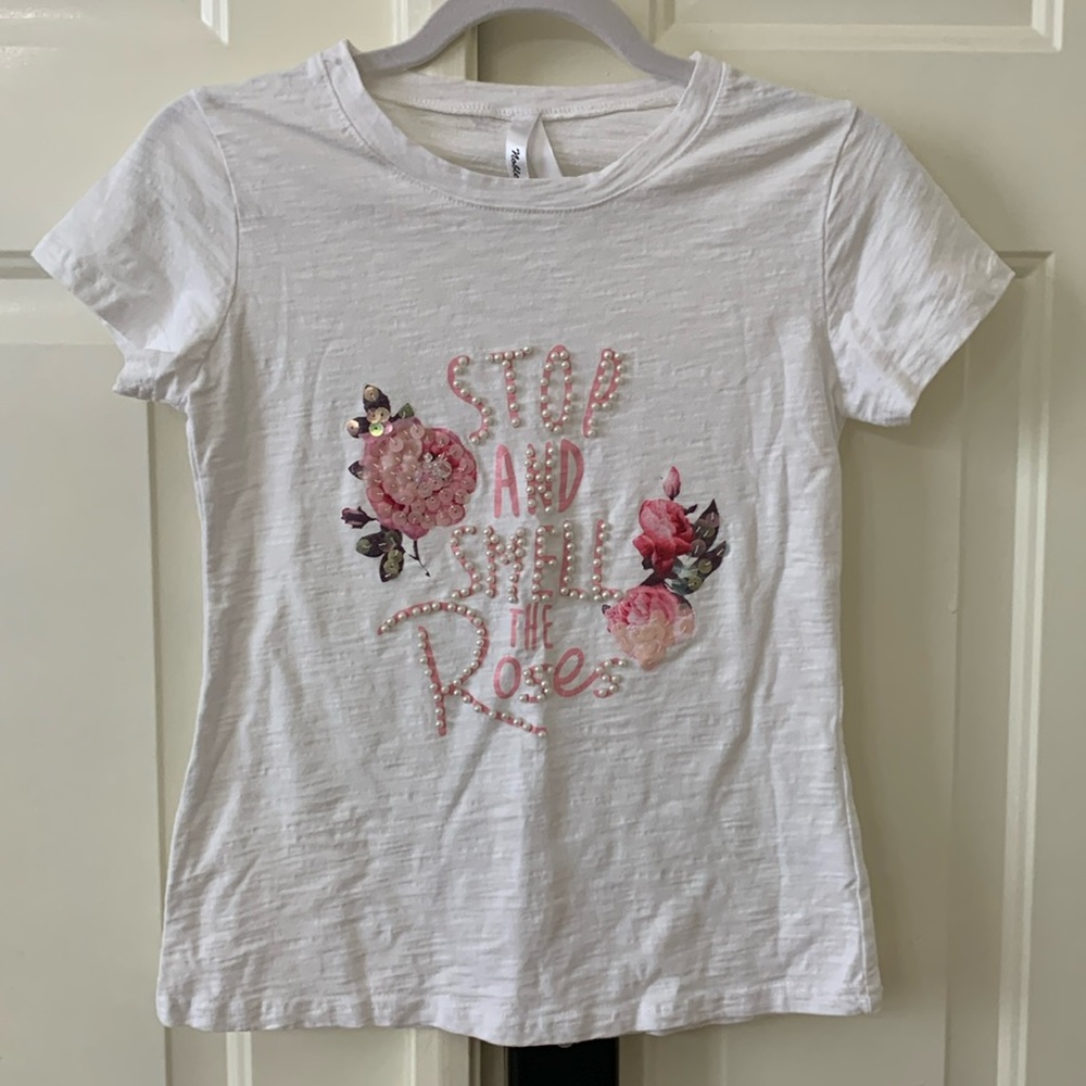 Beautiful Women’s top Embellished with pearls & Sequins Sz:S/M